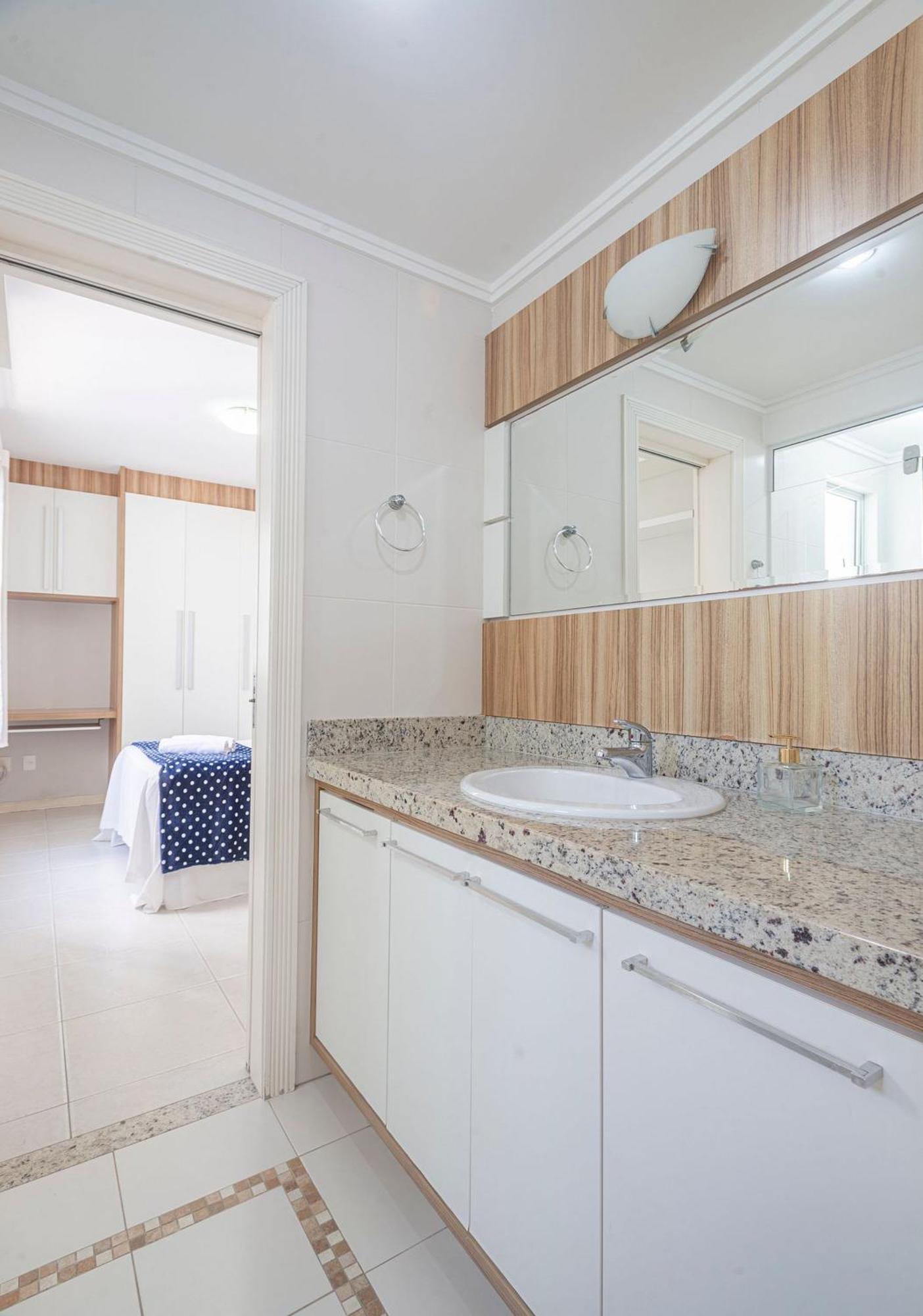 Iprl091 - Ap Aconchegante Com Ampla Varanda 3q+3wc Apartamento